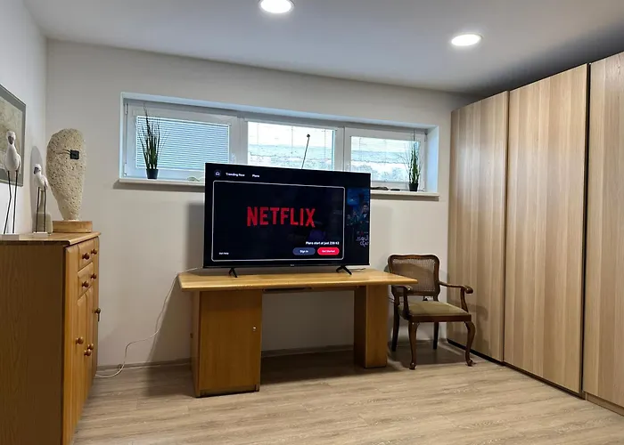 Apartsy 5 *